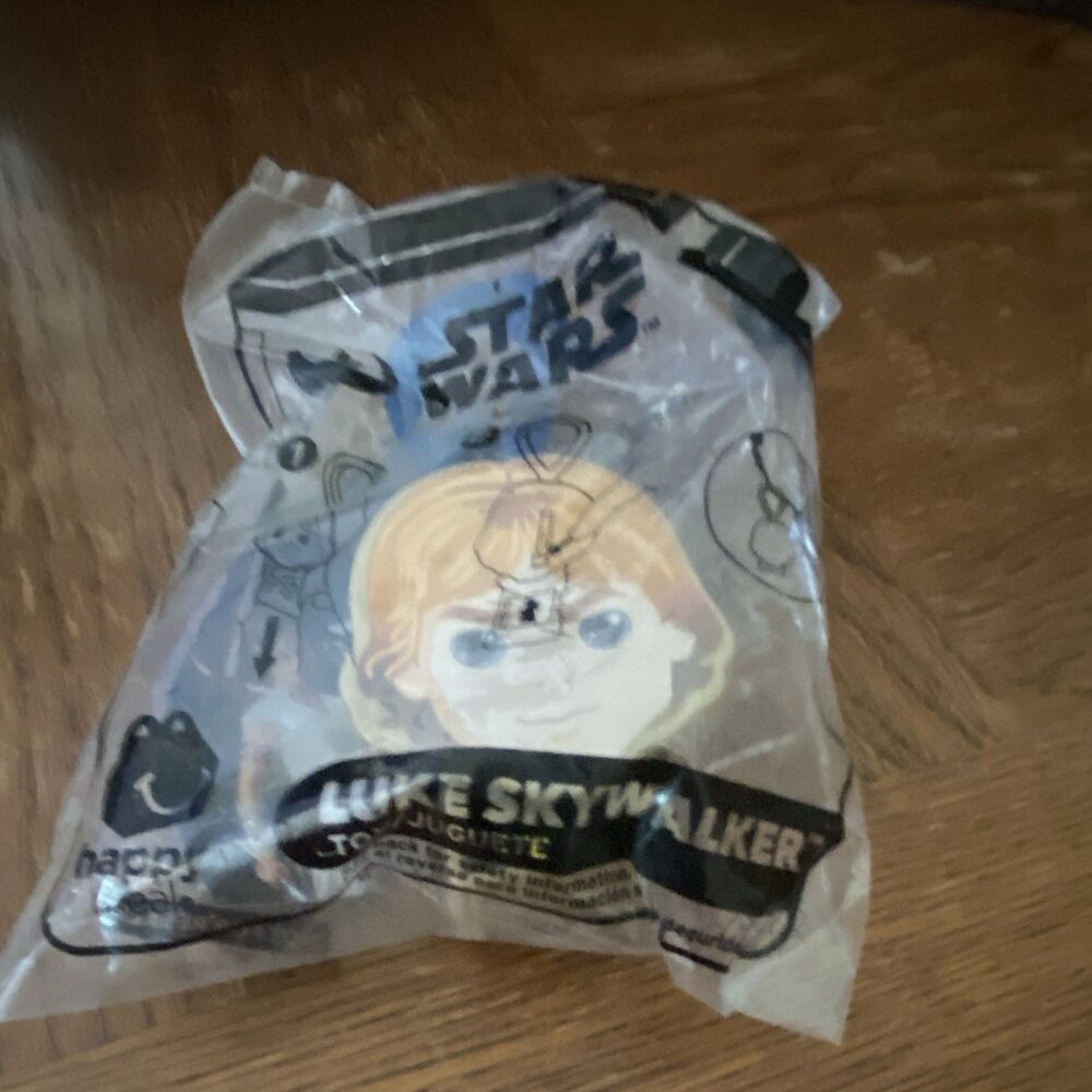 Star Wars/McDonald's Luke Skywalker Kids Meal Premium Toy in Bag (2018)